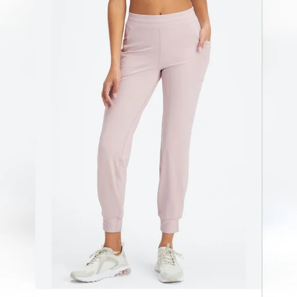 FABLETICS Joggers - Picture 5 of 10